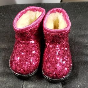 Brand new sequins boots